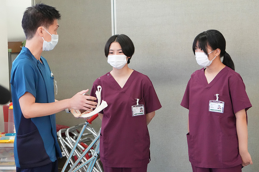中学生お仕事体験医師1
